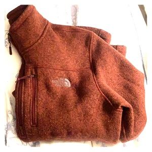 North Face quarter zip Brick color Large